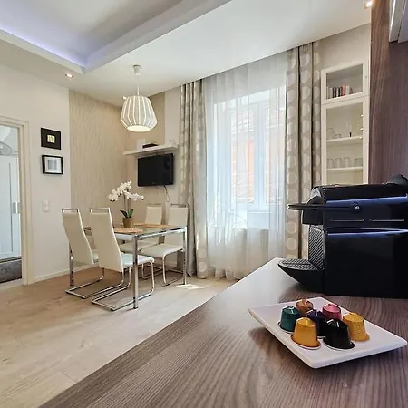 Basilica With 2 Bedr Apartment