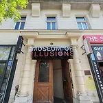 Basilica With 2 Bedr * Budapest